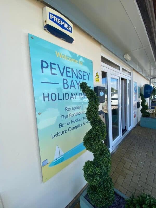 42 Woodland Walk Pevensey Bay Holiday Park Sleeps 6 Eksteriør bilde
