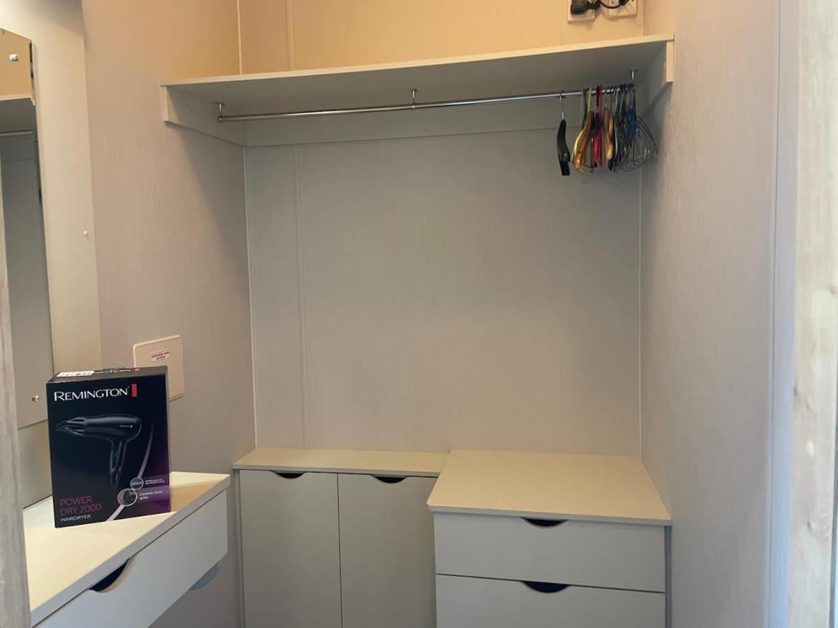 42 Woodland Walk Pevensey Bay Holiday Park Sleeps 6 Eksteriør bilde