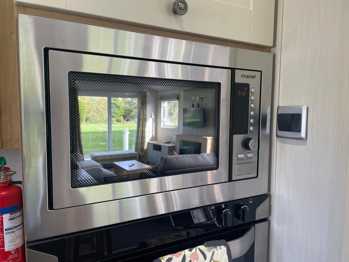 42 Woodland Walk Pevensey Bay Holiday Park Sleeps 6 Eksteriør bilde
